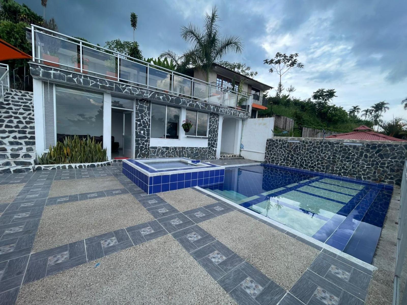 Villa Carolina Casa Campestre 蒙特内哥罗 外观 照片